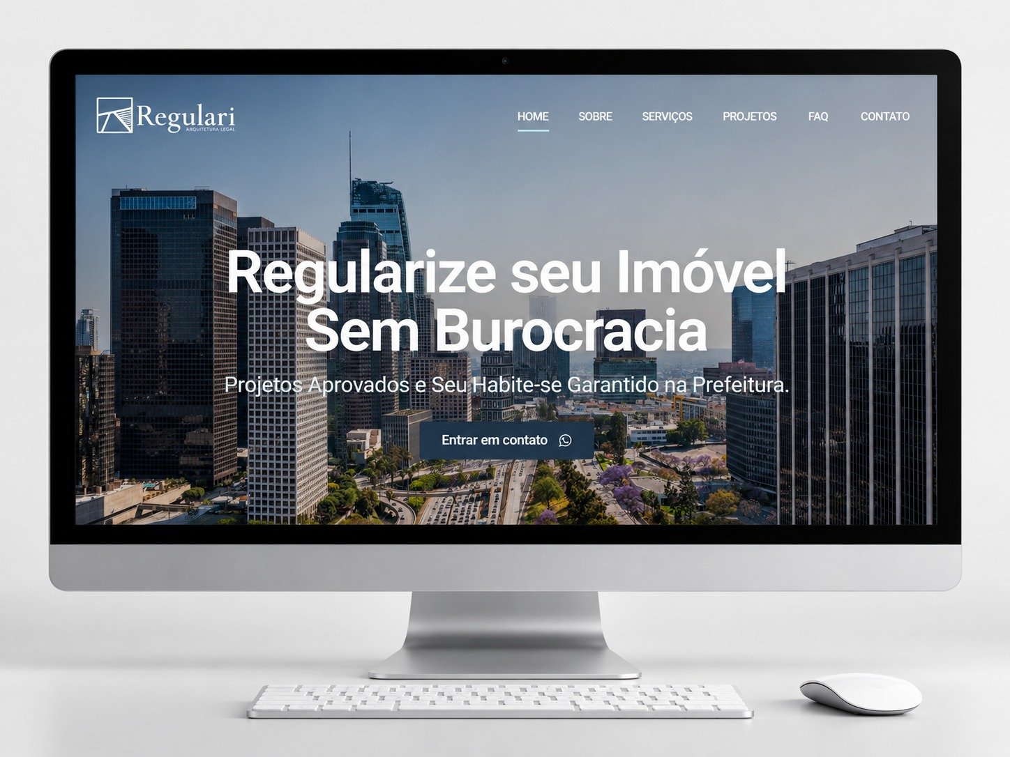 Mockup do site da Regulari Arquitetura Legal